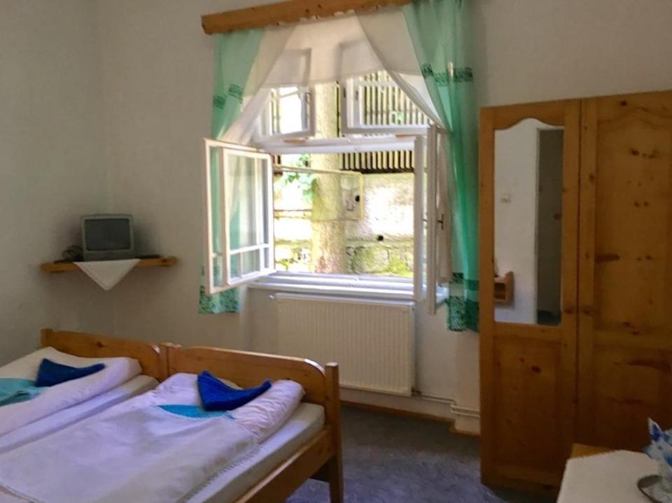 Manyi Villa BaileTusnad Exterior foto
